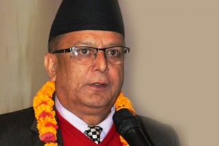 ईश्वर पोखरेलका सम्धीले लिए राष्ट्रिय वाणिज्य बैंकमा सपथ