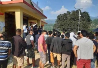 अन्ततः आँबुखैरेनी १ का वडाध्यक्षले गठन गरेको उपभोक्ता समिति खारेज