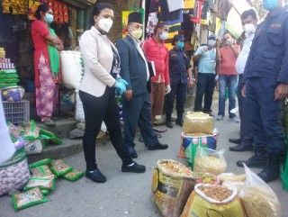 मापदण्ड बाहिर रहेका गोरखाका नौ जना ब्यापारीलाई एक लाख २५ हजार जरिवाना, उद्योग बाणिज्य र चेम्बरको आपत्ती