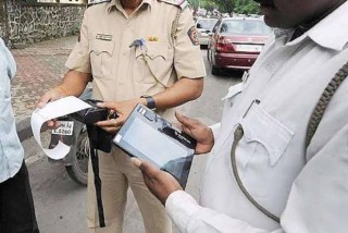 दिल्लीमा सार्बजनिक स्थानमा मास्क नलगाउनेलाई दुई हजार जरीवाना 
