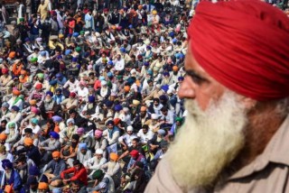 भारत किसान आन्दोलनः वार्ताका लागि केन्द्र सरकारले बोलायो 