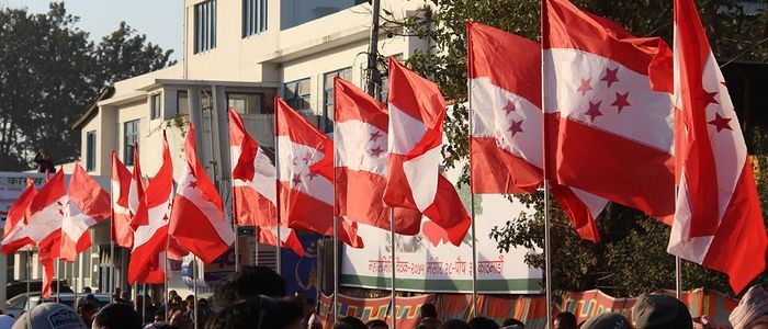नेपाली काँग्रेसले आज देशभरका एक सय ६५ निर्वाचन क्षेत्रमा प्रदर्शन गर्दै