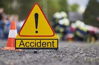आँबुखैरेनीबाट मनकामना आउदै गरेको बोलेरो जिप ज्याब्रुङपाखामा दुर्घटना, १ को मृत्युु ४ घाइते
