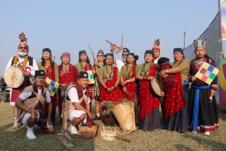 आज तमु ल्होसारः देश विदेशका गुरुङ समुदायले घर घरमा मनाउदै