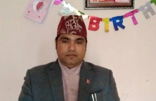 पुलजीप युवा क्लवको भवन निर्माणलाई कांग्रेस आँबुखैरेनीका सचिव पन्थद्वारा २५ हजार सहयोग