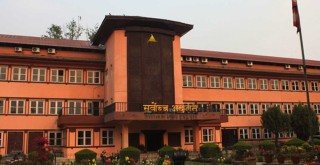 गोरखा फुजेलका कृष्णप्रसाद अधिकारीको हत्या मुद्दाको मिसिल मगाउन सर्वोच्चको आदेश