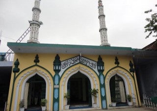 धार्मिक सहिष्णुताको उदाहरणः मुस्लिम मदरशा बनाउन हिन्दुले गरे जग्गादान