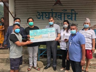 युनियन लाइफ इन्स्योरेन्स आँबुखैरेनीद्वारा मृत्यु दाबी भुक्तानी रकम हस्तान्तरण 