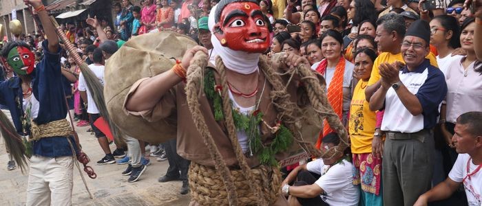 आज गाईजात्राः दिवङ्गत आफन्तको सम्झनामा ८ दिनसम्म मनाइँने पर्व आजदेखि सुरु
