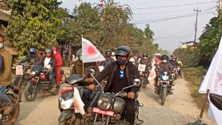एमाले महाधिवेशनको पूर्वसन्ध्यामा देवघाट देखि नारायणी नदी किनारसम्म मोटरसाईकल र्‍याली