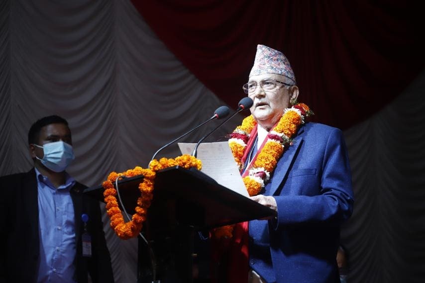 अहंकारी र घमन्डी नेता हुँदैन : ओली