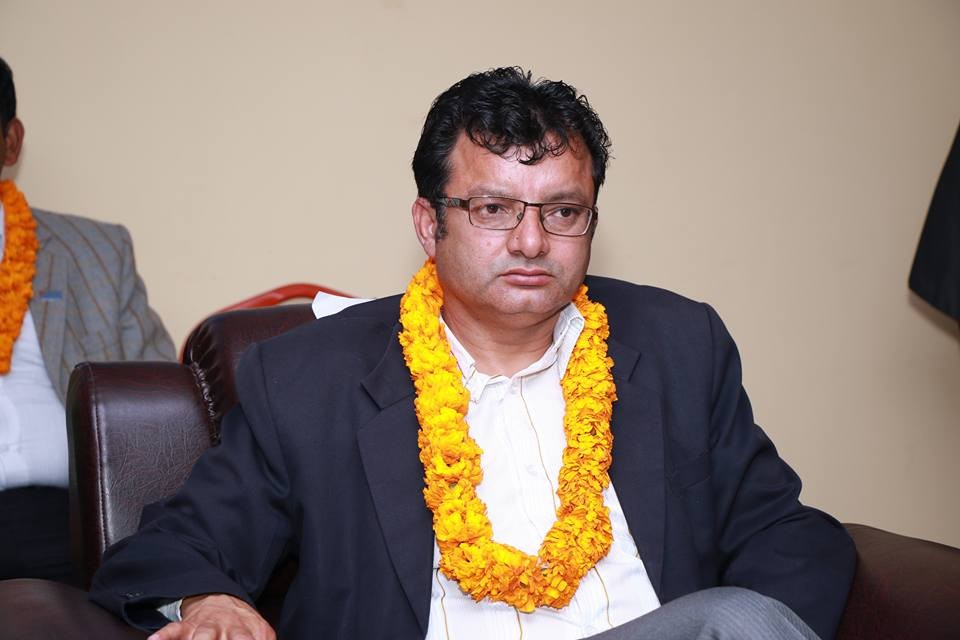 चितवनका दिनेश कोइराला नेपाली काँग्रेसको केन्द्रीय सदस्यमा निर्वाचित