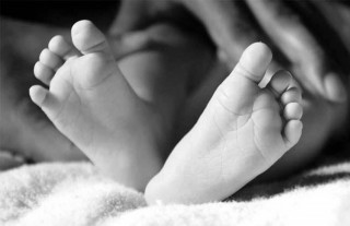 दाङमा सवारी  दुर्घटना, ९ महिने शिशुको मृत्यु