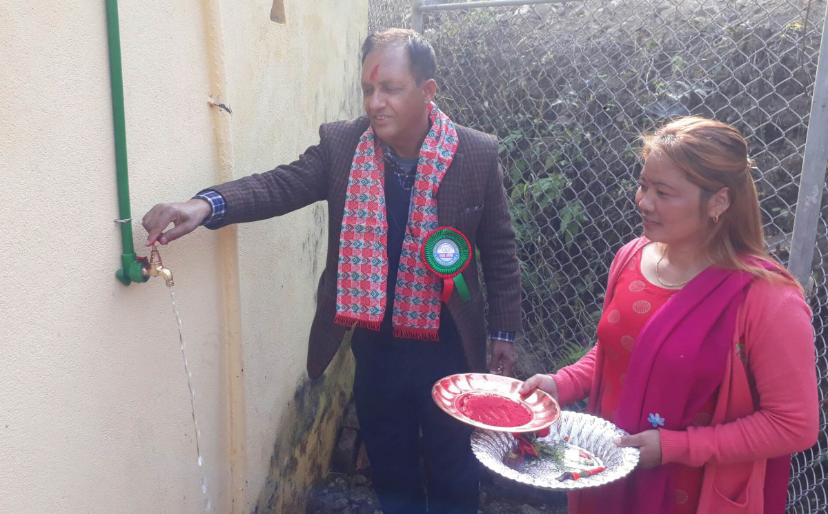 आँबुखैरेनीमा तीन वटा खानेपानी योजना उद्घाटन