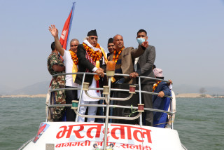 गण्डकीका मुख्यमन्त्री पोख्रेलद्धारा भरत तालको अवलोकन 