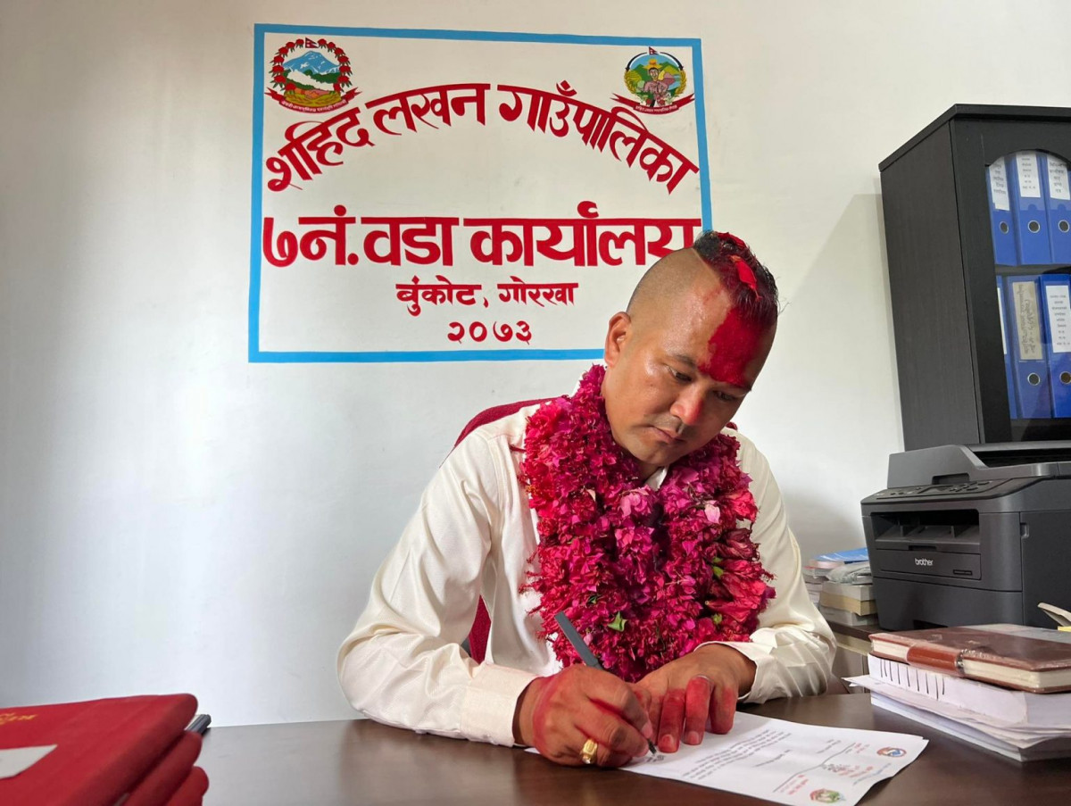 ‘बिरामीलाई निशुल्क एम्बुलेन्स सेवा’ दिने शहिद लखन ७ का वडाध्यक्ष शरण श्रेष्ठको पहिलो निर्णय