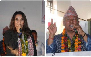 चर्चित लोकदोहोरी गायीका ज्योति मगर देवघाटमा, गीत गाउँदै एमाले उम्मेद्वार पूर्ण गुरुङलाई भोट माग्दै
