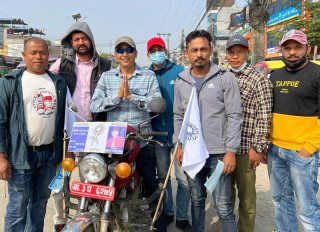 देशको मुहार फेर्न राजनीतिमा आएँको हुँ : लोकगायक मिलन लामा