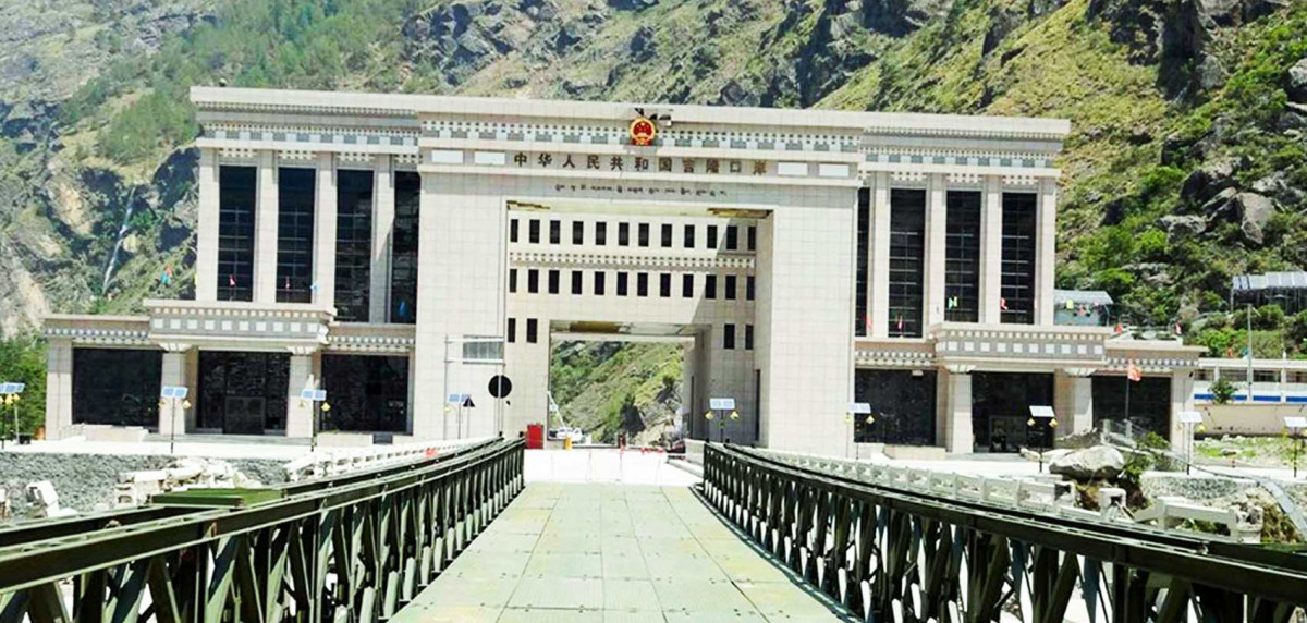 तातोपानी नाका तीन वर्षदेखि ठप्प 