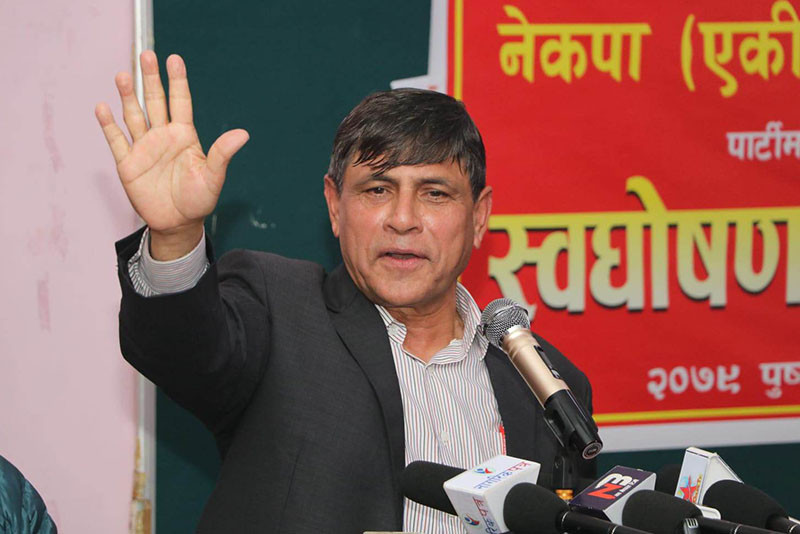 ओली हलो र घण्टी लिएर शासन गर्न खोज्दैछन् : घनश्याम भुसाल