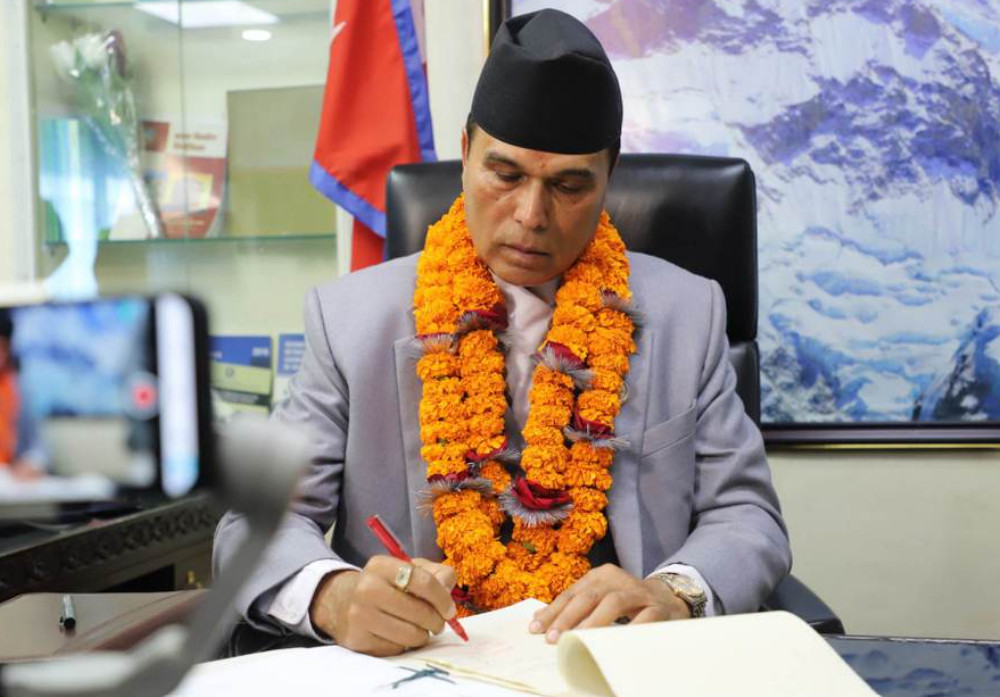मन्त्री पाण्डेविरुद्ध भ्रष्टाचार मुद्दामा पुनरावेदन गर्ने अख्तियारको तयारी