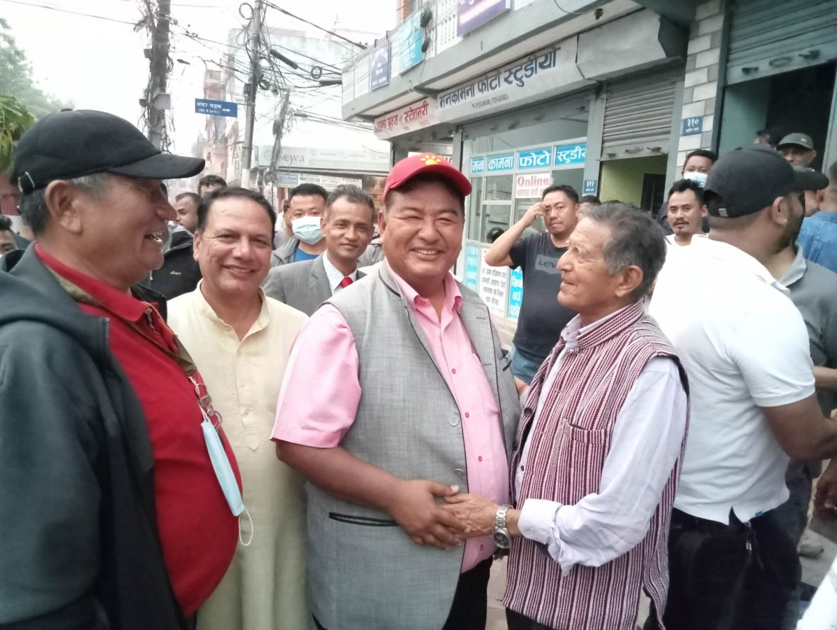 भट्टराईलाई जिताउन समाजवादीका नेता तथा सांसद श्रेष्ठ  दमौलीमा