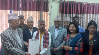 कोशीका मुख्यमन्त्री  केदार कार्कीले आज शपथ लिने