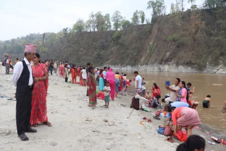 आज बालाचतुर्दशी : देवघाटमा शतबीज छर्ने भक्तजनको भीड
