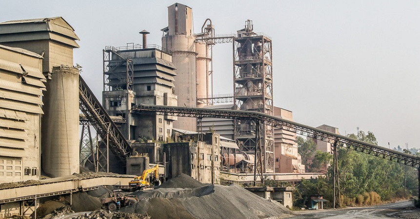 आर्थिक मन्दीका कारण चारवटा सिमेन्ट उद्योग बन्द, ५ सय मजदुर बेरोजगार