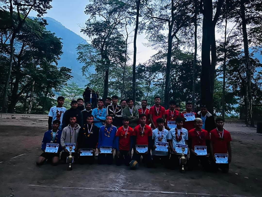 मुग्लिन पारी त्रिवेणीमा आयोजित पाचौं कालिका कपको उपाधी शहिद लखन १ नं. वडाले जित्यो 