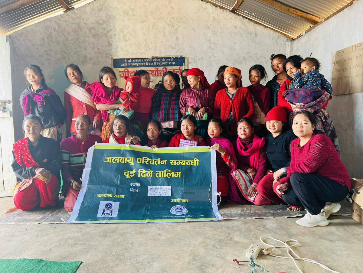 आँबुखैरेनीको रसौलीमा जलवायु परिवर्तन सम्बन्धी दुई दिने तालिम र चेपाङ महिलाहरुको समूह गठन