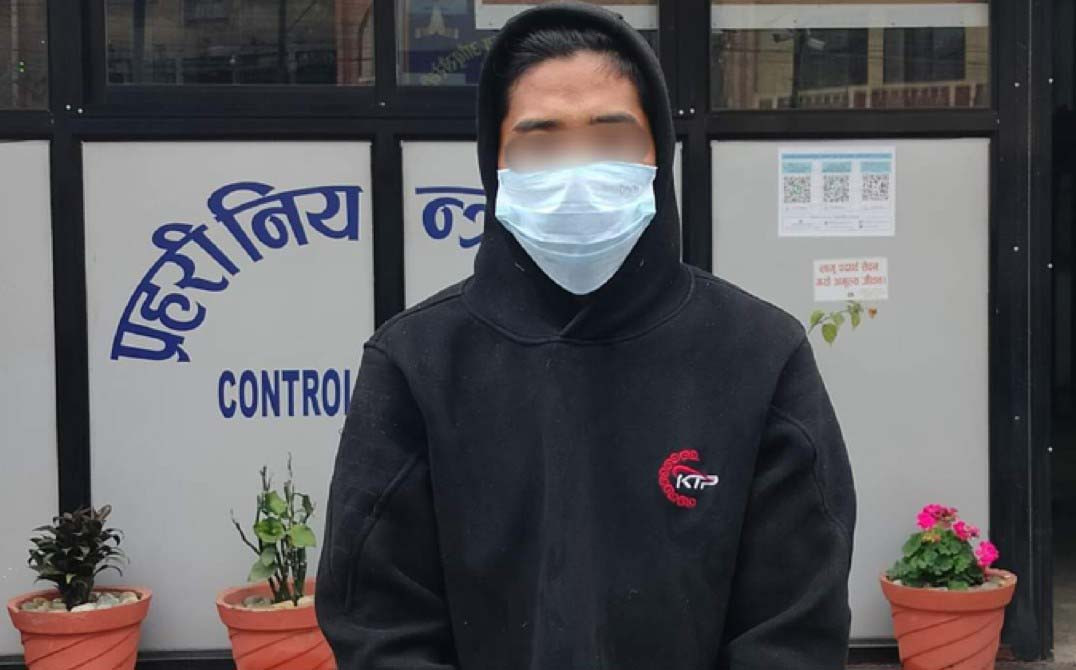 अवैध लागुऔषध सहित भानुका एक युवक आँबुखैरेनीबाट पक्राउ