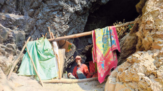 ३० वर्षदेखि ओढारकै बास