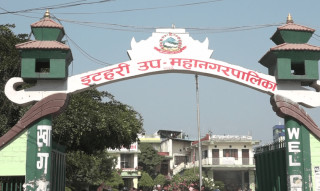 अब स्कुलमा टाईको सट्टा भादगाउँले टोपी
