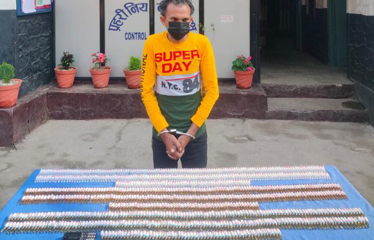 इप्रका आँबुखैरेनीद्वारा ठुलो परिणाममा लागुऔषध सहित १ जना पक्राउ