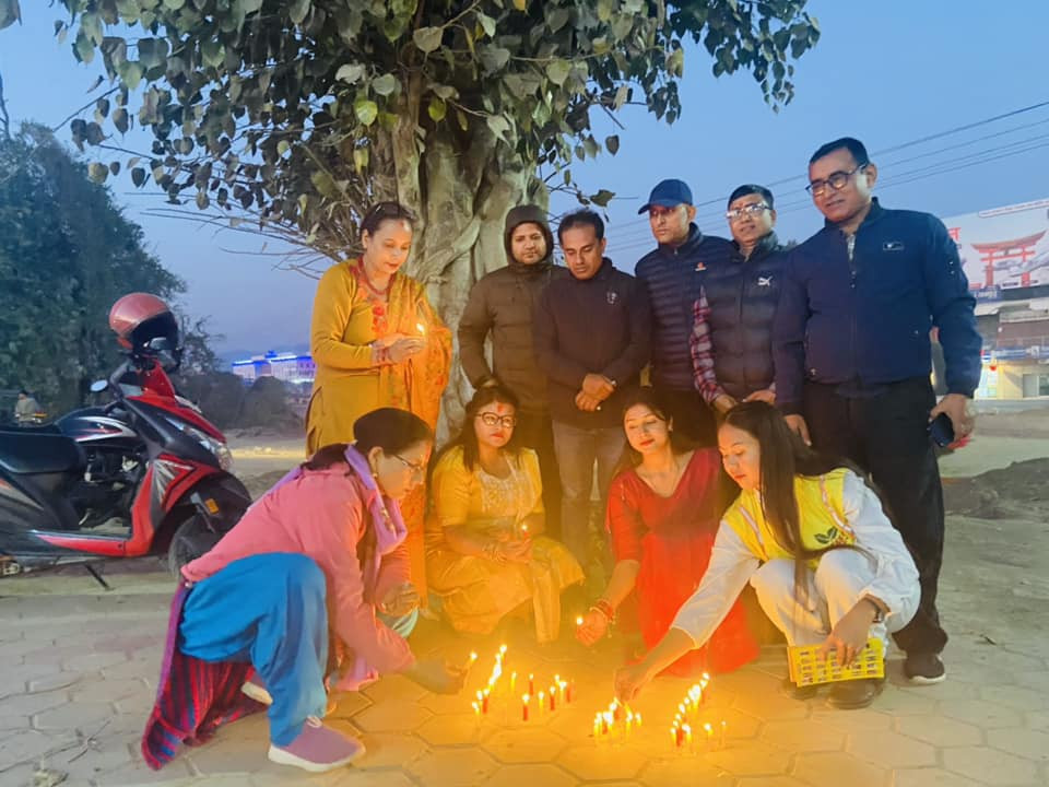चौबिसकोठीमा दिप प्रज्वलन गरि शान्ति समाज चितवनले मनायो अन्तराष्ट्रिय महिला दिवस