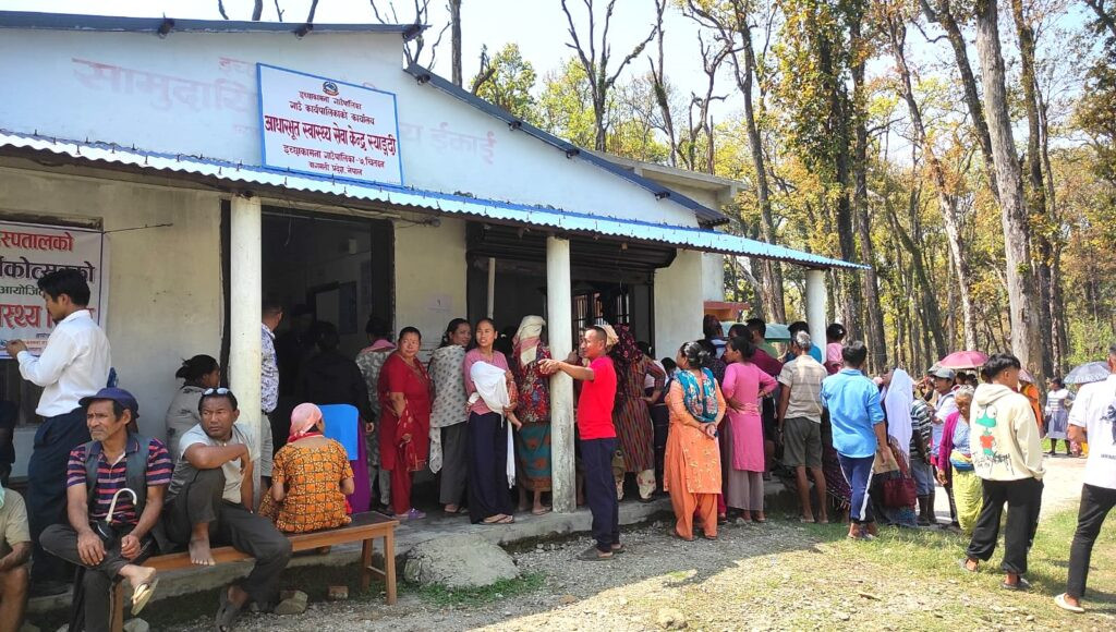 भरतपुर अस्पतालको वार्षिकोत्सवमा इच्छाकामनाको स्याङ्गदीमा बृहत निःशुल्क स्वास्थ्य शिविर