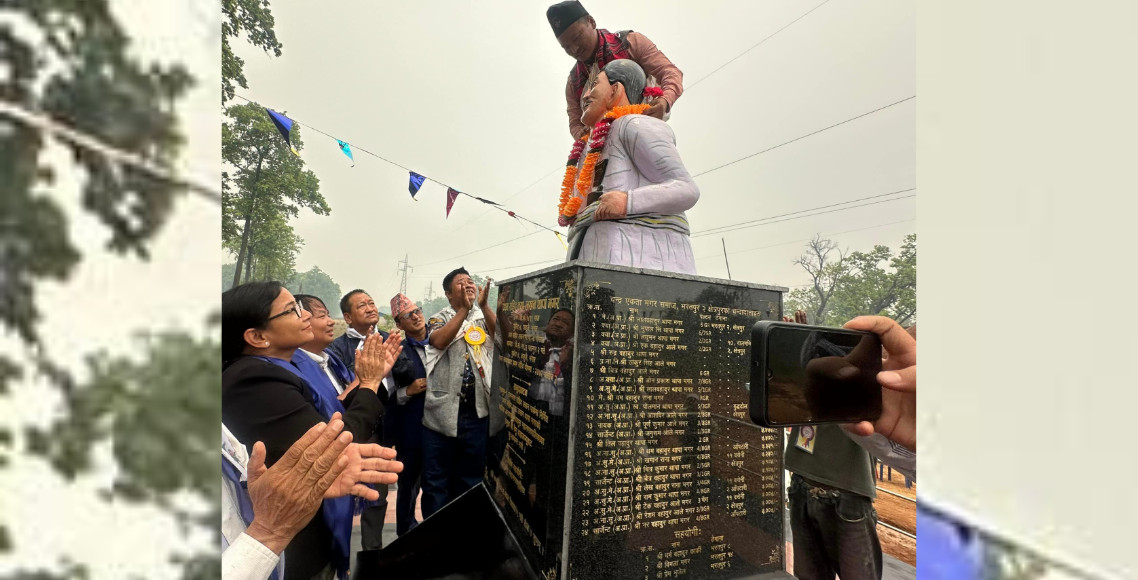 चितवनको रामनगरमा नेपालको प्रथम सहिद लखन थापाको सालिक निर्माण