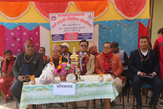 देवघाट गाउँपालिका स्तरीय राष्ट्रपति रनिङ सिल्डमा आदर्श मावि प्रथम