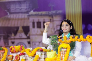 चर्चित कथावाचिका देवी प्रतिभा (प्रतिभा पराजुली) फेरि नेपाल आउने