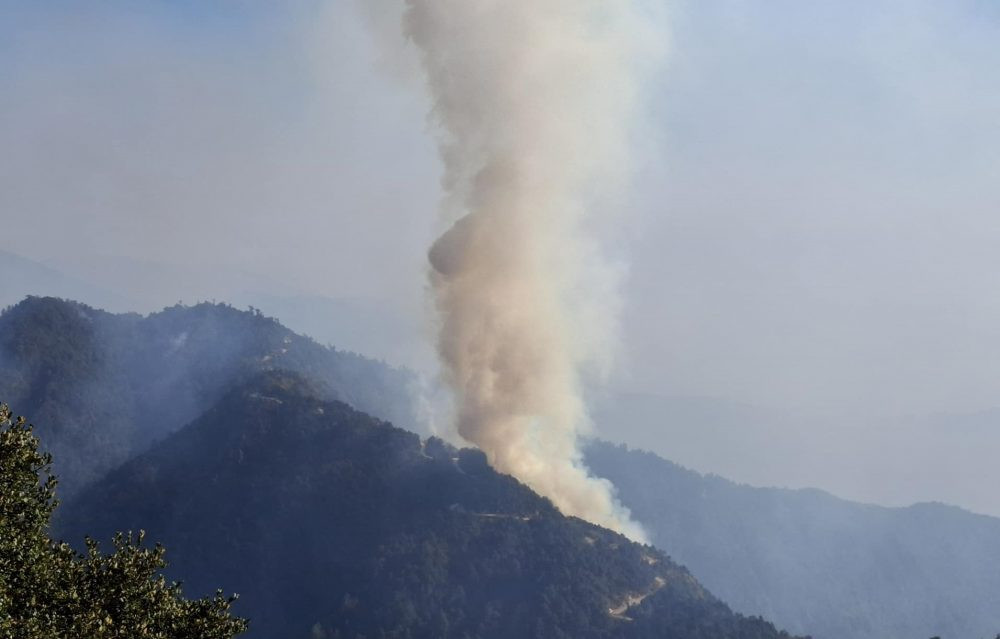 महाभारत पर्वतशृङ्खलामा आगलागी : सेना परिचालन, पर्यटकीय क्षेत्रमा जान रोक