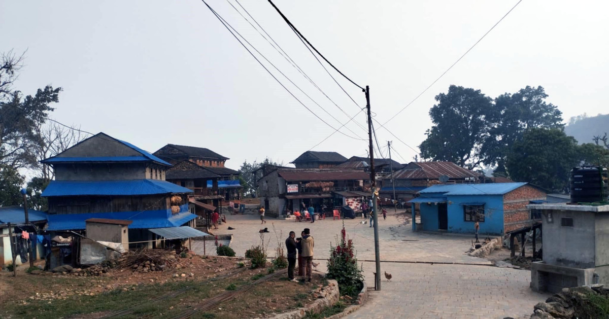 पर्यटक पर्खिरहेको आँबुखैरेनीको पर्यटकीय गाउँ गिरानचौर