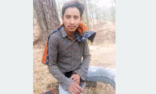 नेपाली युवक भारतमा सम्पर्कविहीन