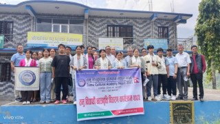 प्रतिष्ठानद्वारा गोर्खा र लम्जुङमा छात्रवृत्ति वितरण