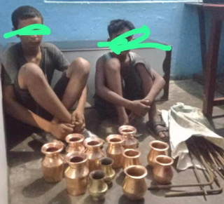 भरतपुरको मंगलपुरबाट तामा र चरेसका कलश चोरी गर्ने दुई नाबालाक पक्राउ
