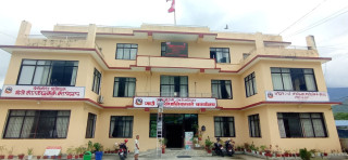 आँबुखैरेनी गाउँपालिकामा मगर र गुरुङ भाषामा साइनबोर्ड राखियो