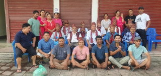 आँबुखैरेनीमा कुशे औंसीको अवसरमा १० जना वृद्ध बुवाहरू सम्मानित