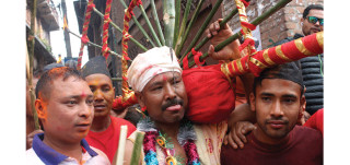 आज मध्यपुरथिमिमा जिब्रो छेड्ने जात्रा, नगर परिक्रमा गरिँदै