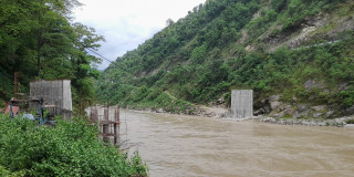 अलपत्र घुमाउने पुलको काम अघि बढाउन निर्देशन