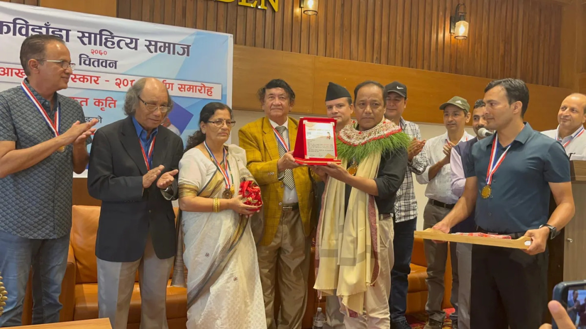तीर्थ गुरुङको उपन्यास ‘हिउँको गीत’लाई कविडाँडा आख्यान पुरस्कार